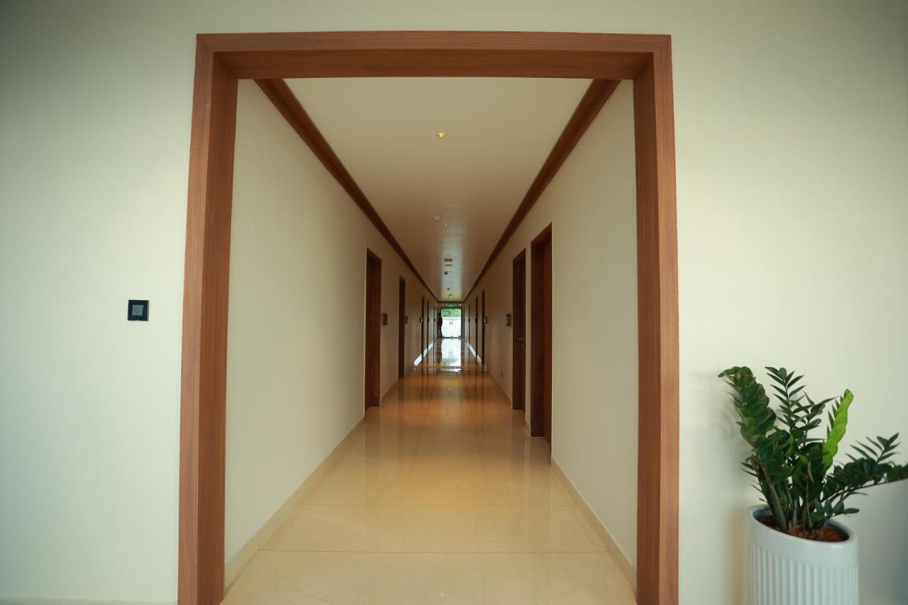 The Gold Hotel Palakkad Extérieur photo